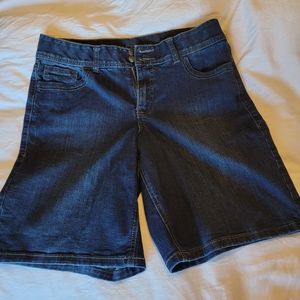 Lane Bryant Bermuda Jean Shorts 14